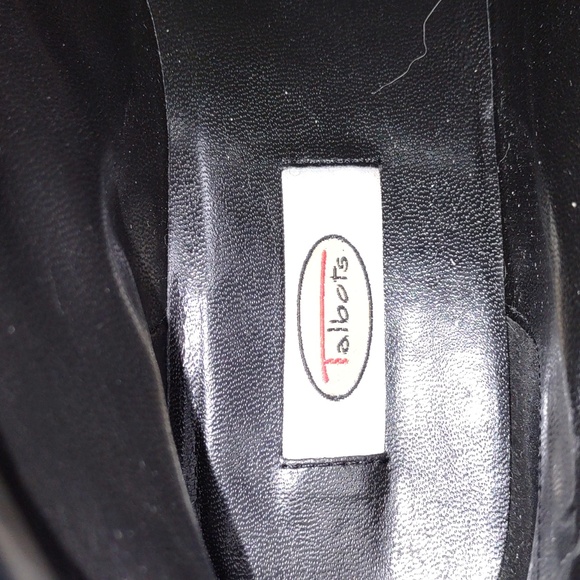 Talbot's "Iceland" Black Leather Boots - Picture 10 of 12